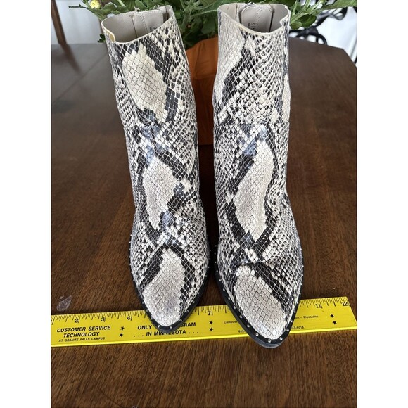 Nordstrom Treasure & Bond Farrah Zipper Faux Snake Skin Ankle Boots Women’s 9.5 - Picture 8 of 10